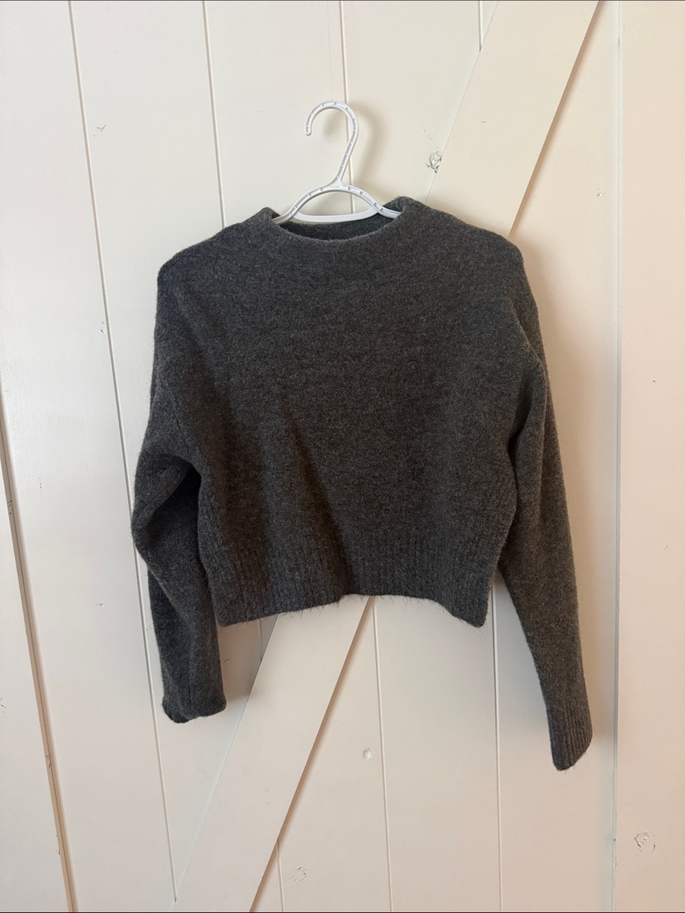 Zara Dark Charcoal Crewneck Cropped Sweater